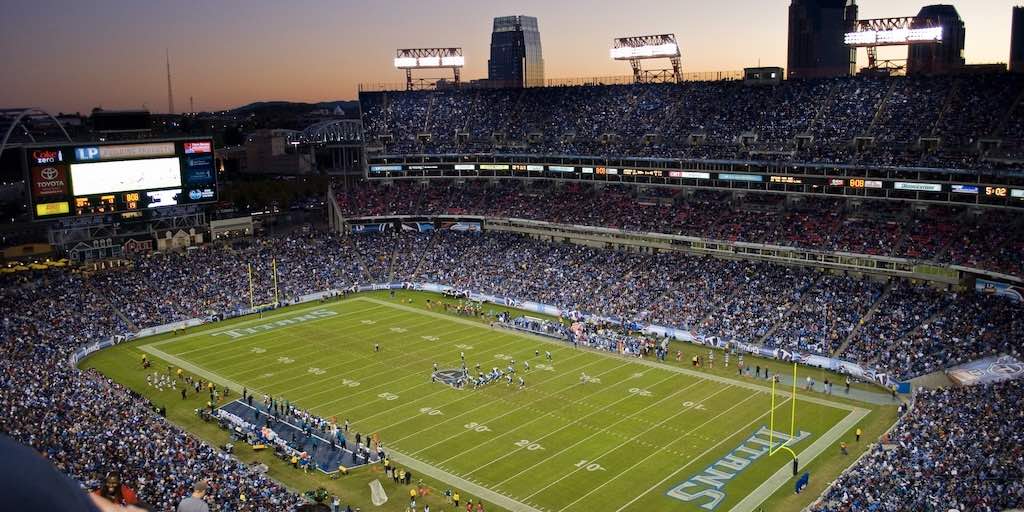 An Insider's Guide to Parking for Tennessee Titans Games